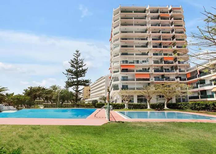 Stunning Holidays, Large Terrace On The Sea Apartamento Los Cristianos (Tenerife)