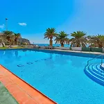 公寓 Stunning Holidays, Large Terrace On The Sea