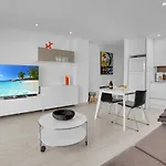 Stunning Holidays, Large Terrace On The Sea * 洛斯克里斯蒂亚诺斯