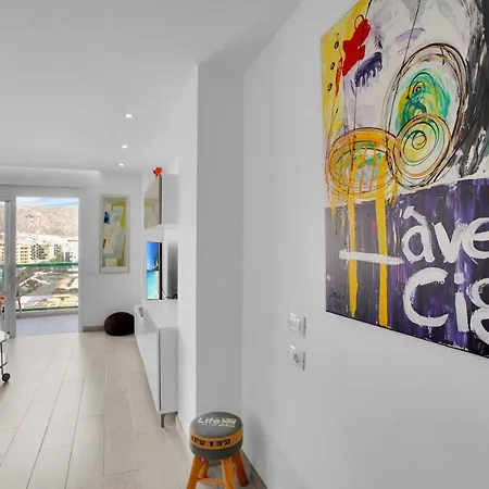 Stunning Holidays, Large Terrace On The Sea Apartamento Los Cristianos (Tenerife)