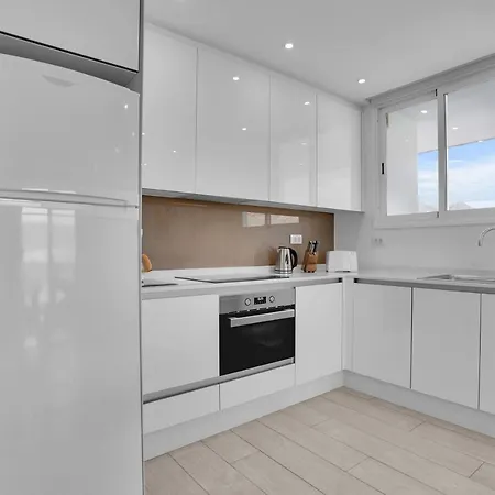 Stunning Holidays, Large Terrace On The Sea Los Cristianos (Tenerife)