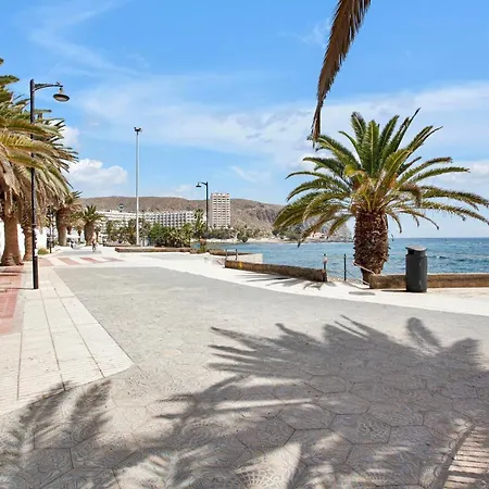 Stunning Holidays, Large Terrace On The Sea لوس كريستيانوس